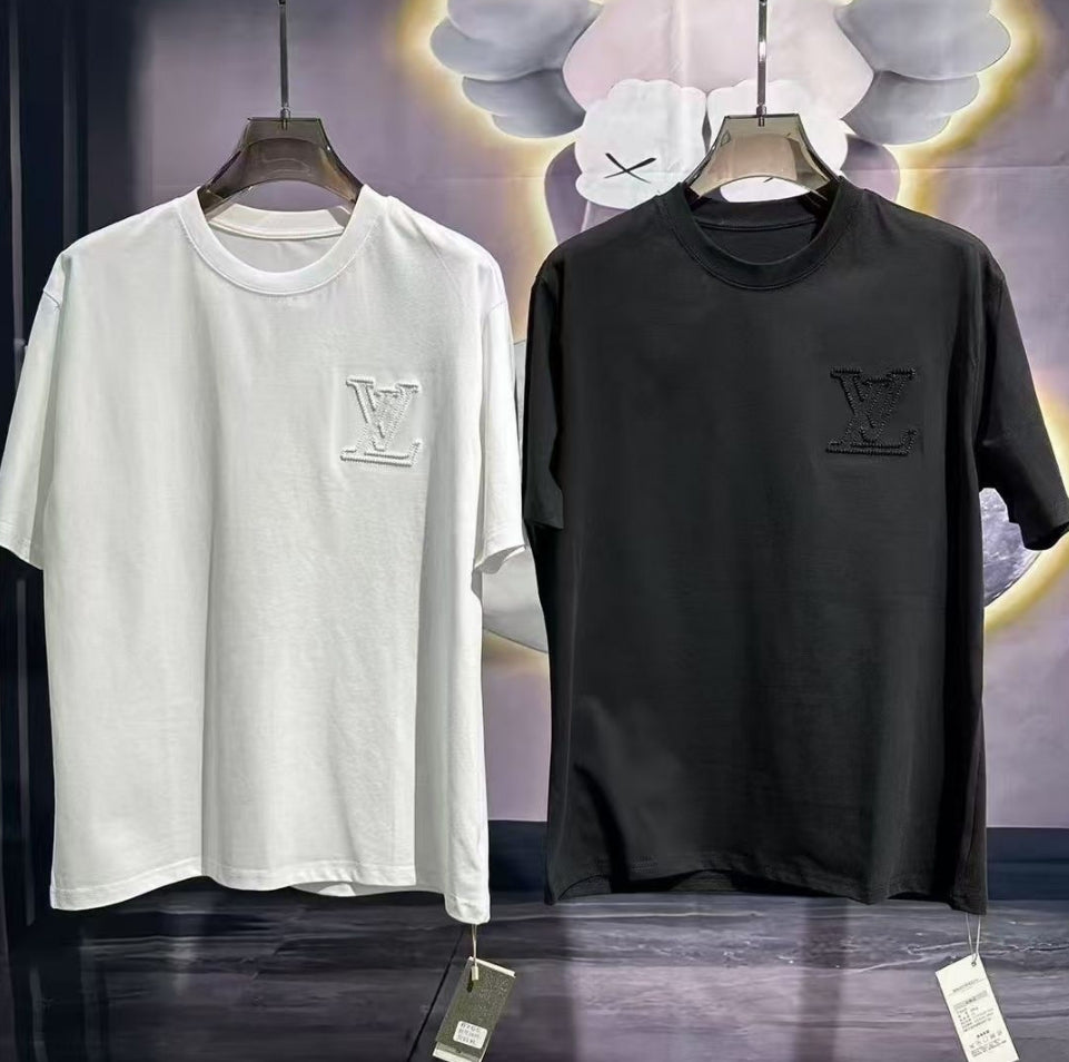Double-sided embroidered T-shirt