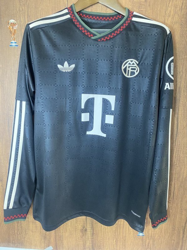 Bayern Munich Champions League Jersey 2025/26 - Long Sleeve