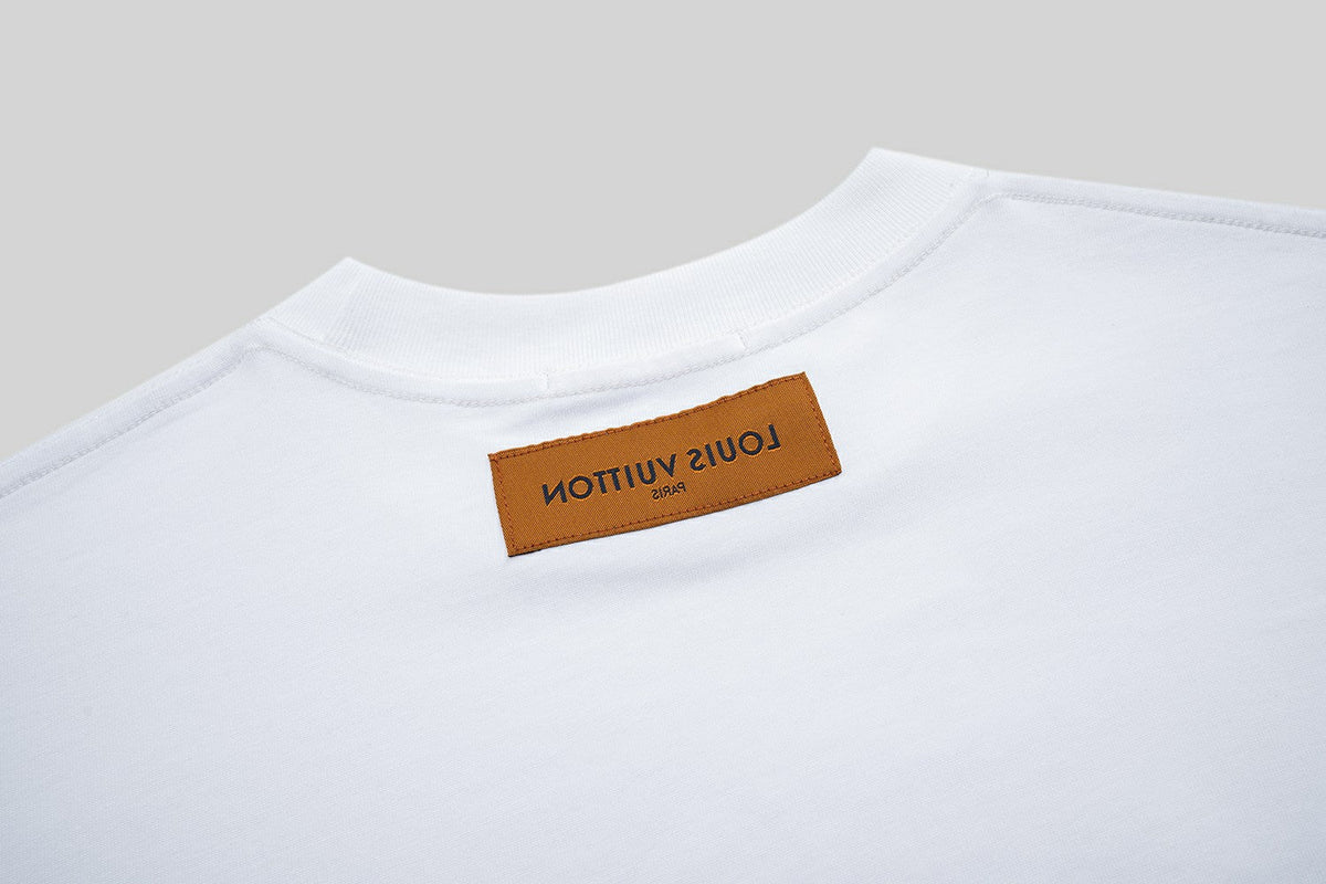 White fashion T-shirt 072