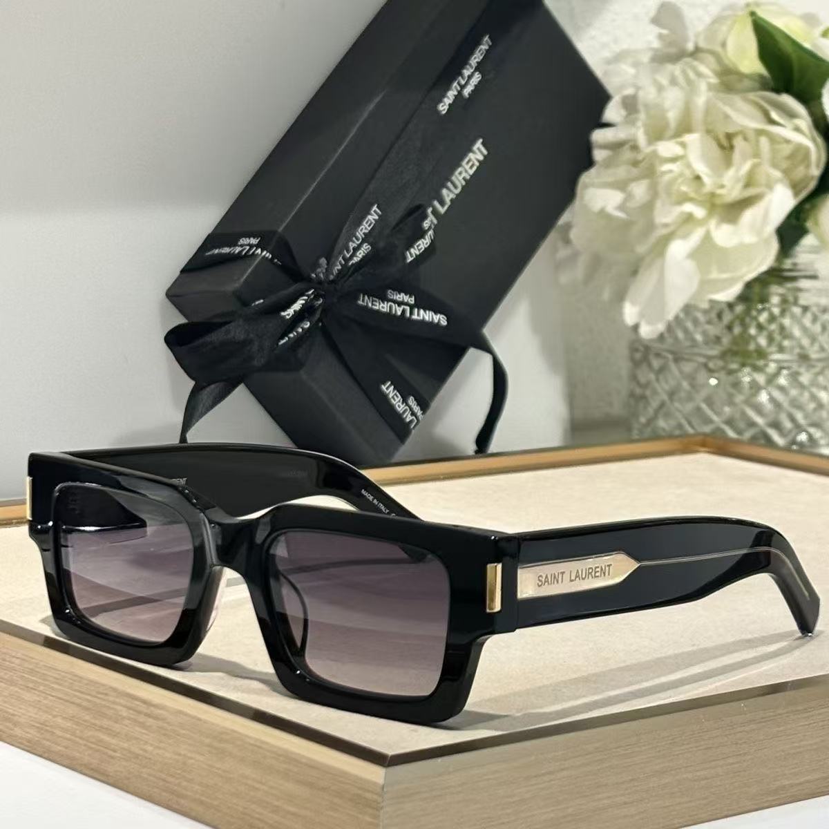 Fashion hot 8 color sunglasses