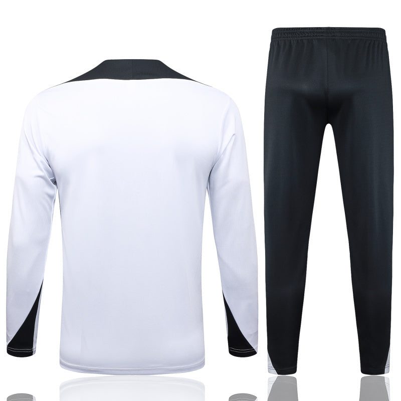 Chelsea Pre-Match White Tracksuit 25/26
