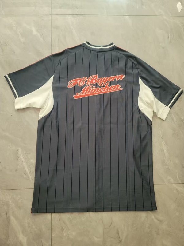 Bayern Munich US Pack Full-Button Baseball Jersey