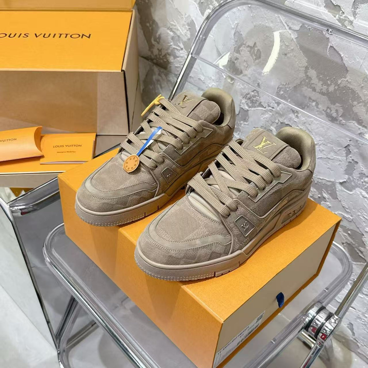 Spring and Autumn casual thick soled popular new shoes Trainer Sneaker 090305