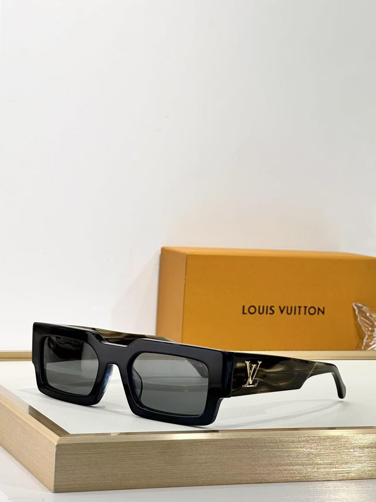 Fashion hot 7 color sunglasses