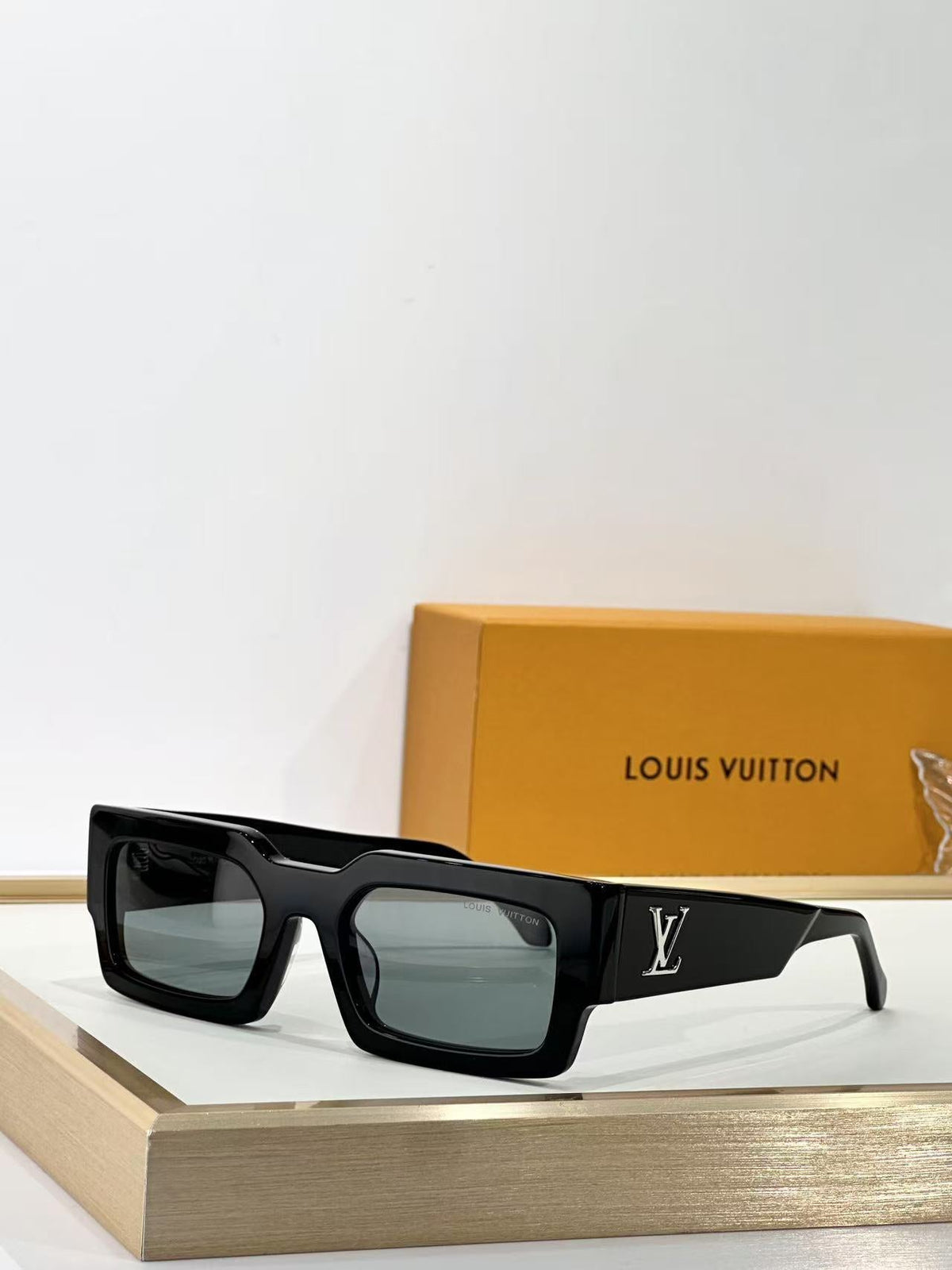 Fashion hot 7 color sunglasses