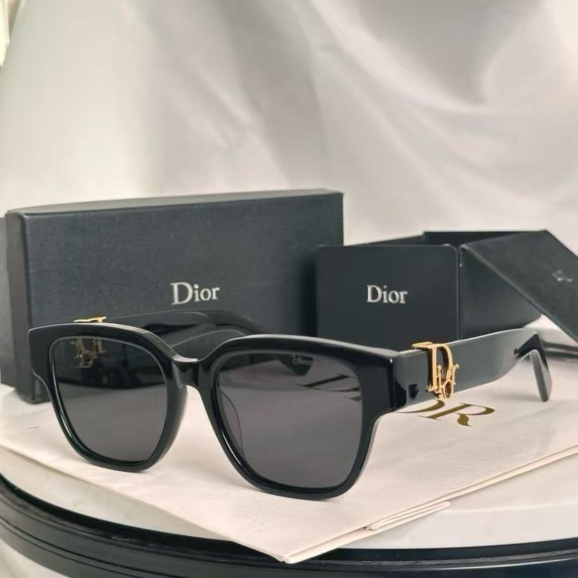 Fashion hot 8 color sunglasses