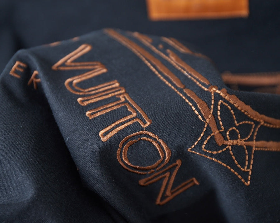 Double-sided embroidered cotton T-shirt