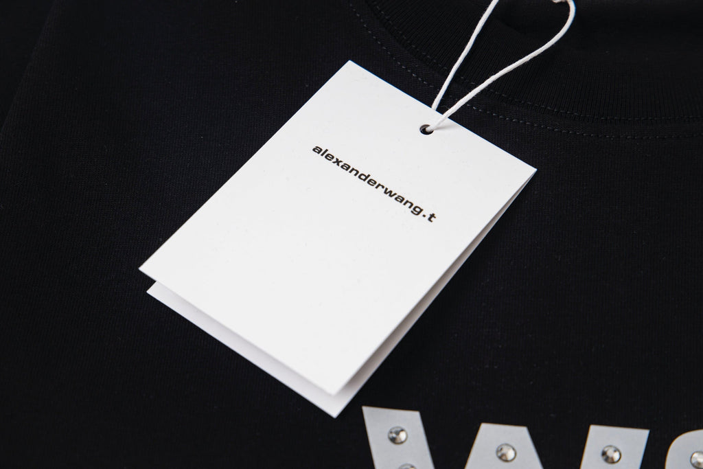 Rivet inlaid with concave silicone reflective T-shirt
